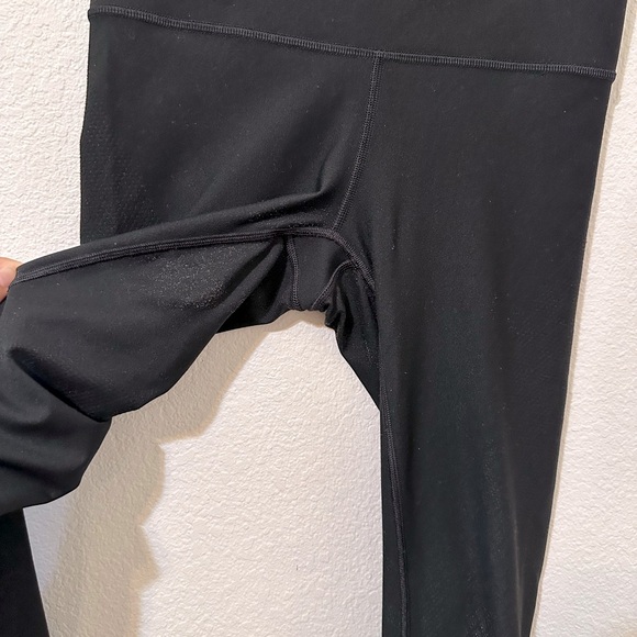 🏃🏻‍♀️RARE🏃🏻‍♀️LULULEMON Mapped Out High-Rise Tight 28" Black/Black Leggings - Picture 12 of 13